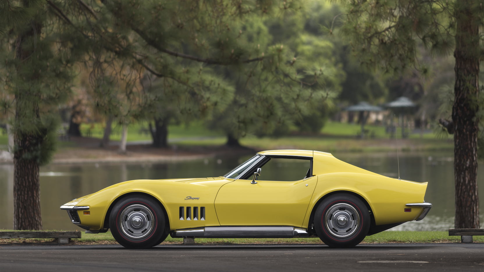 Click to Enlarge-Esc to Close Corvette Generations/C3/C3 1969 Side View.jpg
